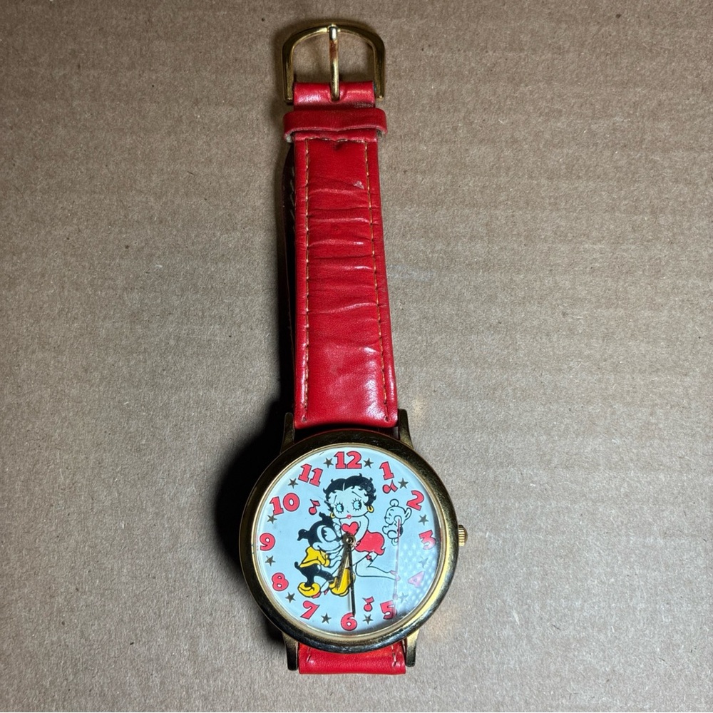 Betty Boop Three-Hand Quartz Analog Women's Watch With Red Strap Untested